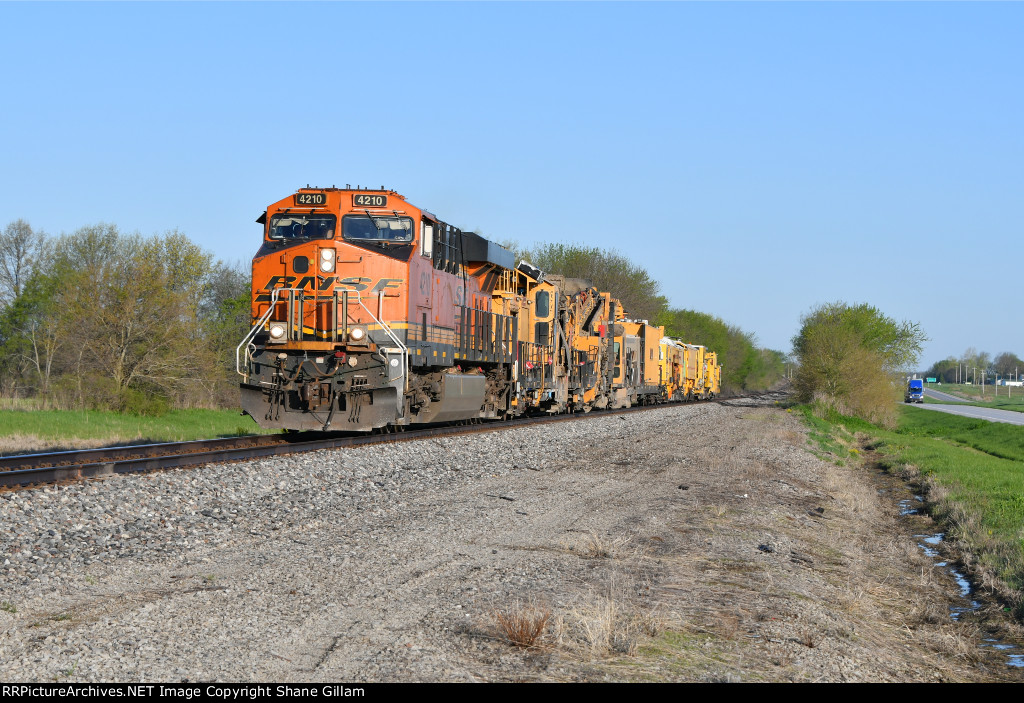 BNSF 4210